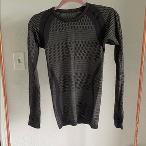 Lululemon swiftly tech long sleeve